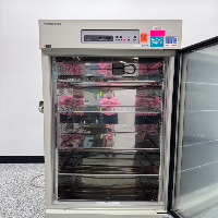 Panasonic MCO-80IC Large Capacity CO2 Incubator image 2